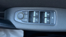 Renault Captur 1.3 TCE 140 S Edition 5dr EDC Petrol Hatchback